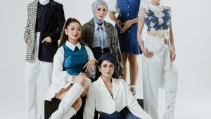 SUPER GIRLIES 3