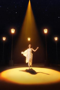 ARTWORK NAURA AYU – LAMPU JALAN